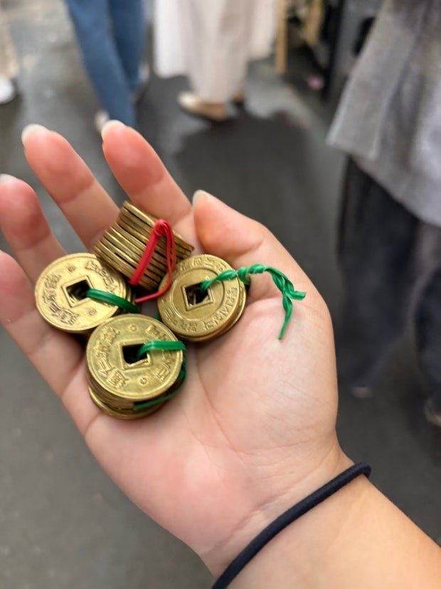 Top 5 Must-Visit Traditional Markets in Seoul: A Blend of History and Hip Trends 다운로드 (13)