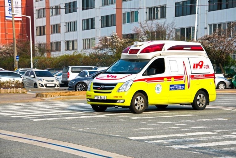 🏥 A Traveler's Guide to South Korea's Healthcare System: Costs & Tips 다운로드 (9)